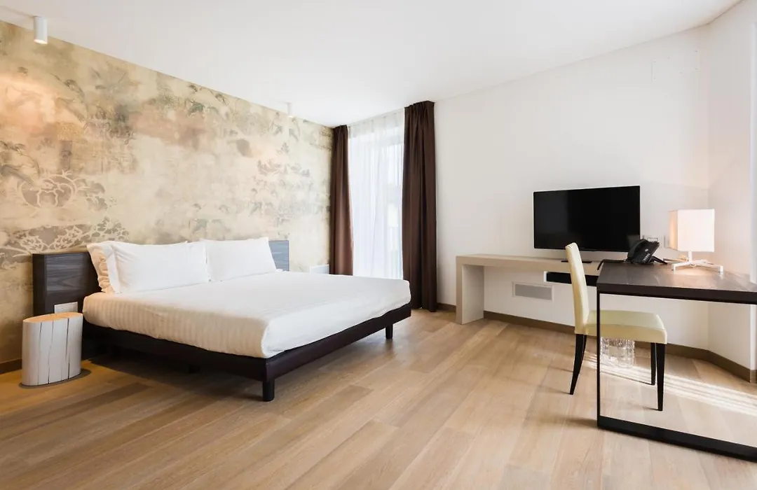 Suites Hotel Astor-1